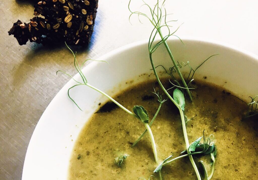 Mikkels aertesuppe